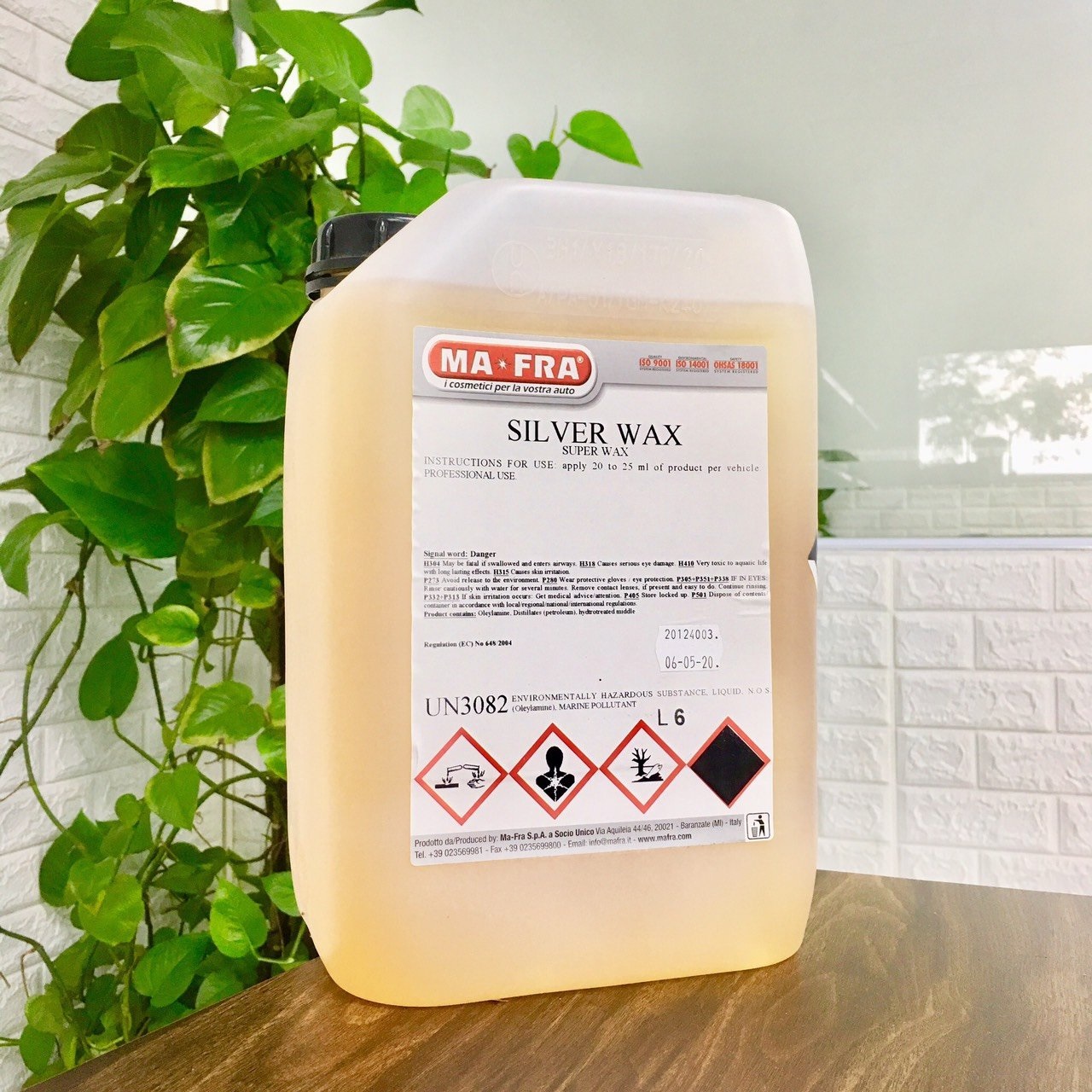 Hóa chất wax bóng bề mặt sơn SILVER WAX 6L